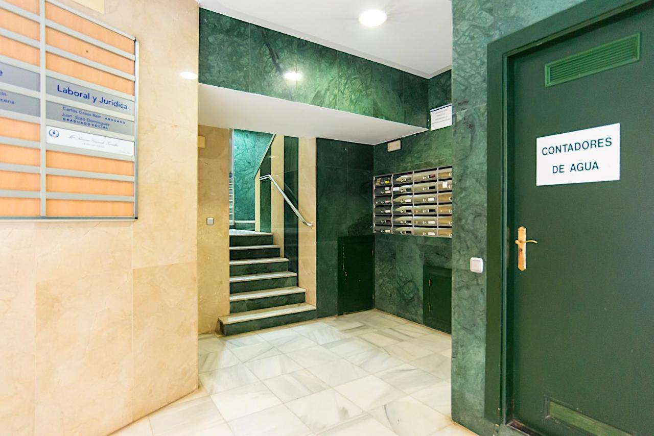 Soho Rooms Citycenter, Young People Only マラガ エクステリア 写真